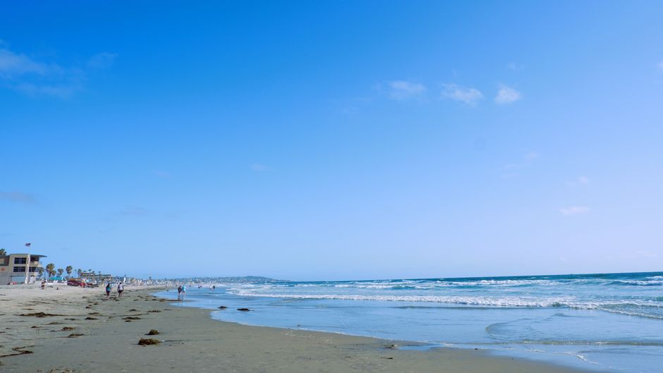 Rental apartment buildings in Pacific Beach San Diego