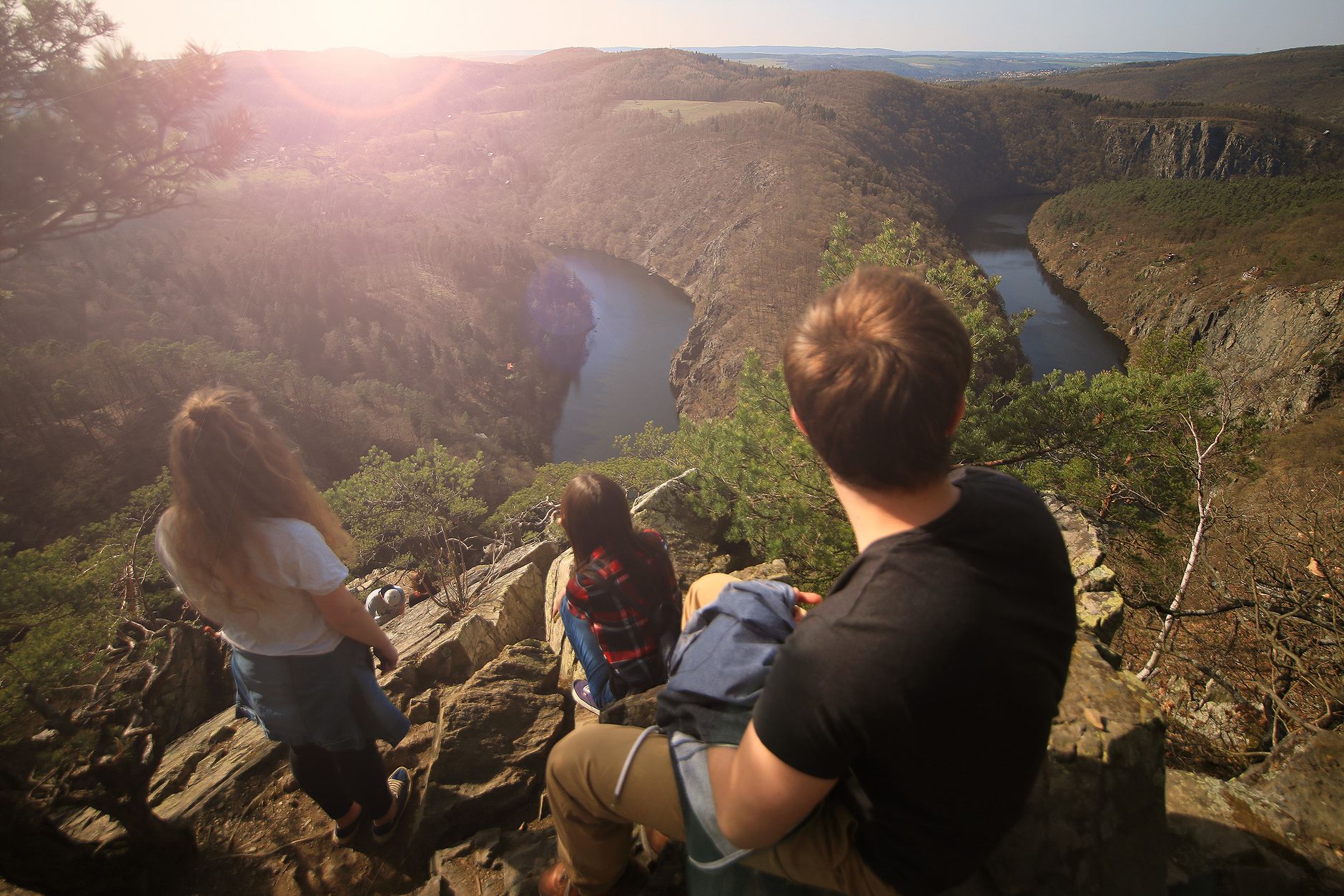 A quiet scenic overlook with very few visitors