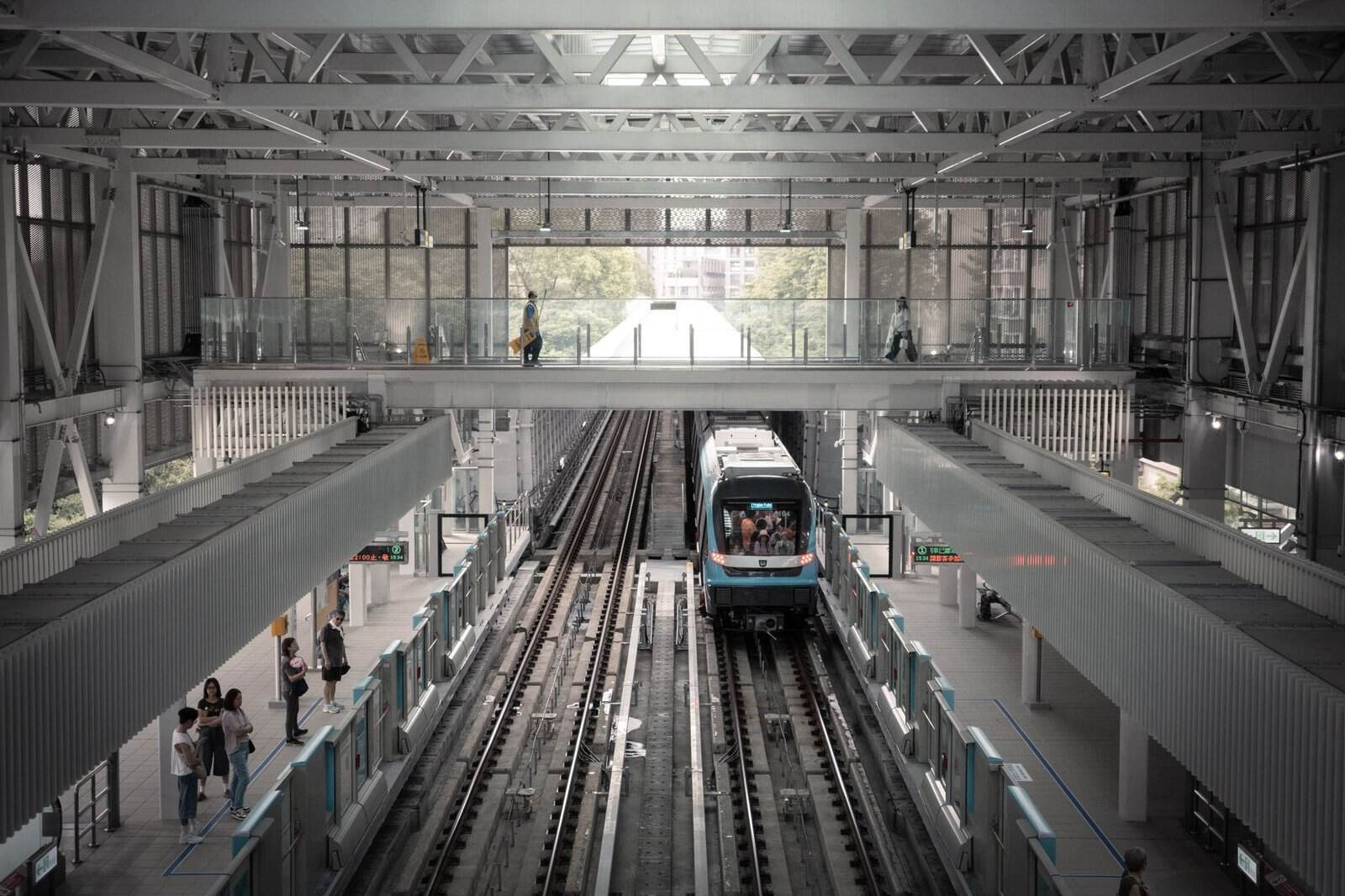 A view related to global infrastructure