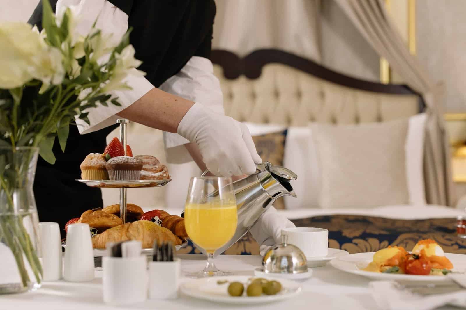 A Hotel Breakfast Can Carry a 300% Markup. Convenience Explains the Math