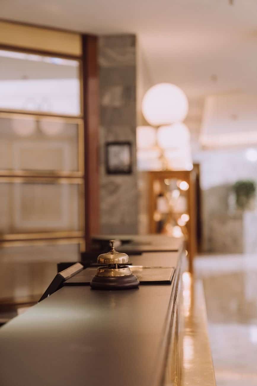 8 Hotel Room Upgrades You Can Get for Free — And the One Script That Works at Almost Every Front Desk